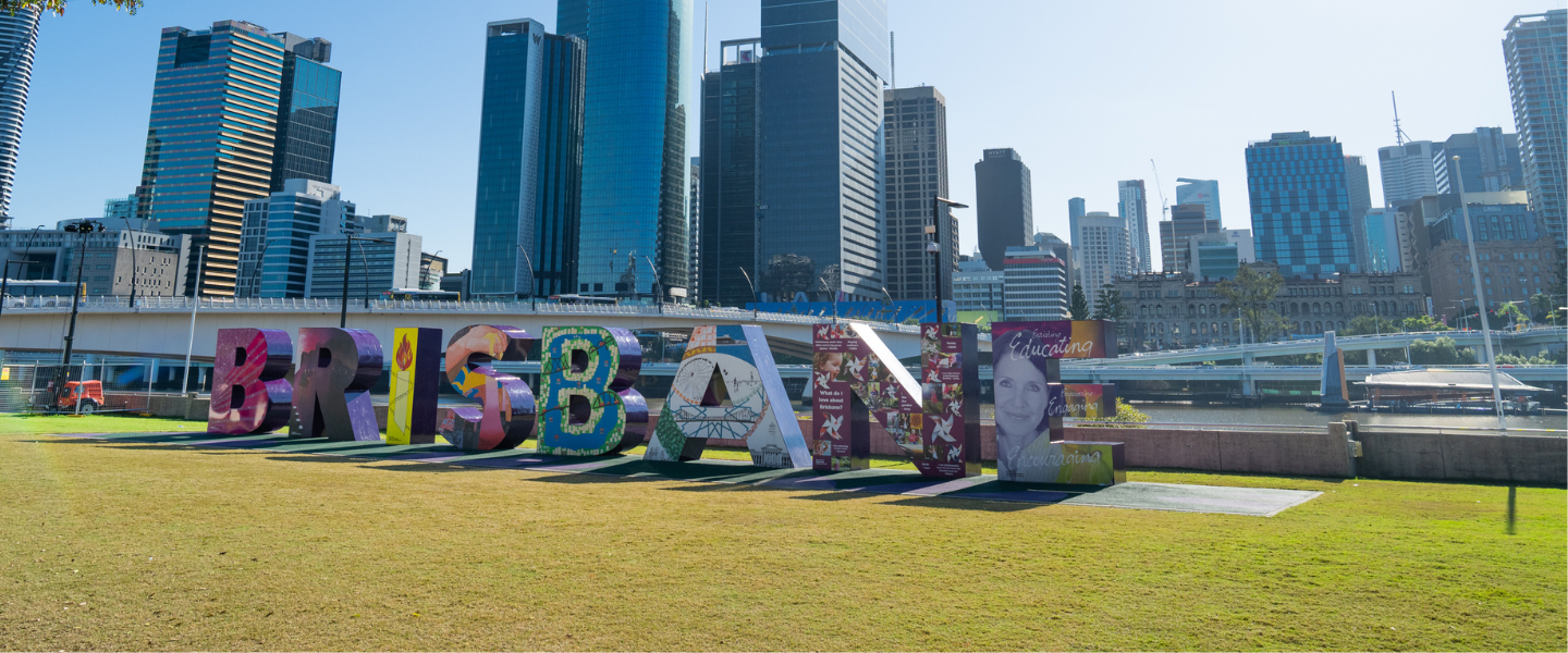 Brisbane grass 3 (1440 x 600 px)