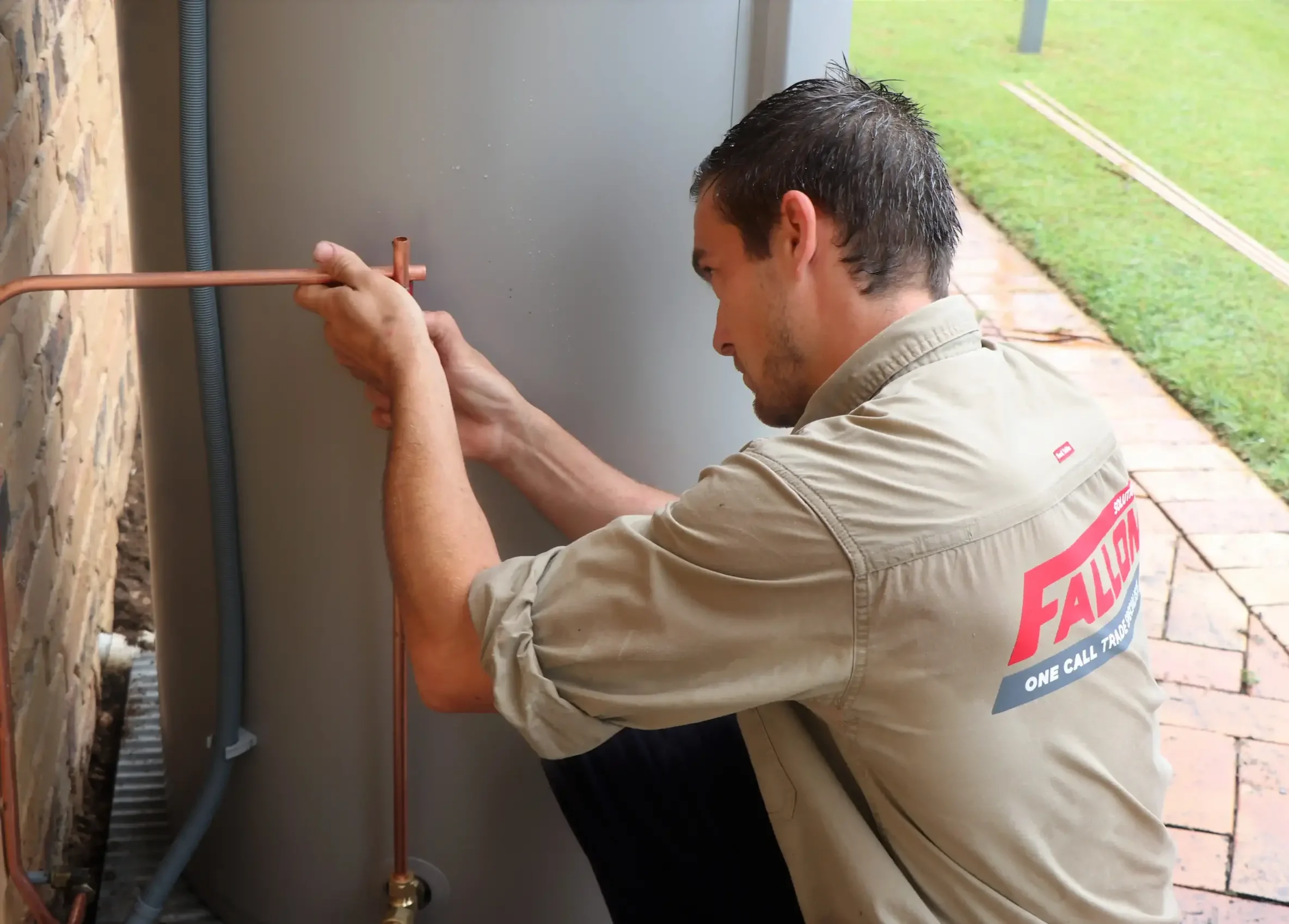 Professional hot water system installation IMG_7729 (2)