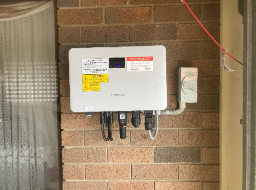 new solar inverter installed at a property in Thornlands