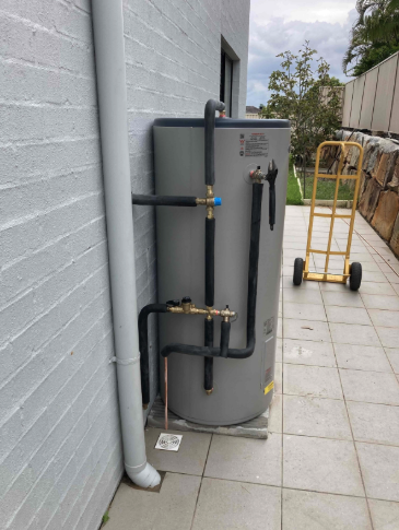 Hot Water System Replacement at a Property in Moggill