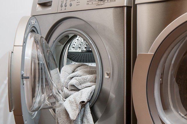 Washing machine with towels